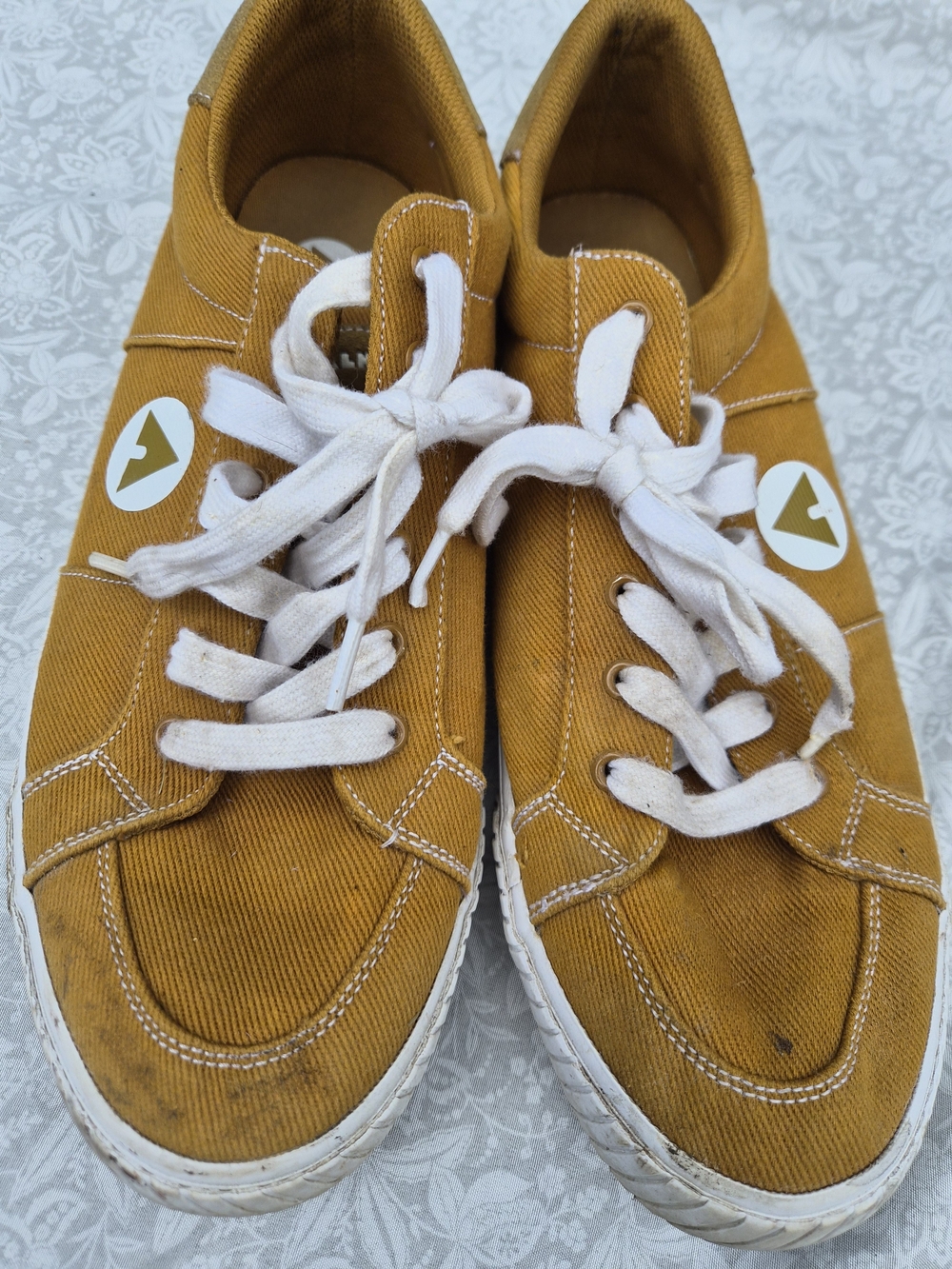 Airwalk Mustard Yellow Canvas Sneakers with White Laces